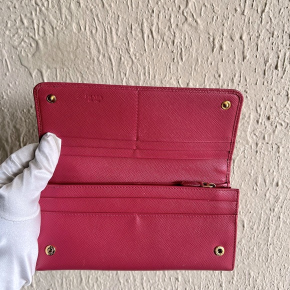 Prada Saffiano Leather Long Wallet EUC - Picture 3 of 7